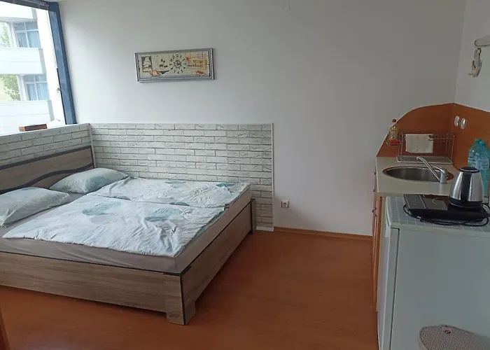 Rainbow Luci Слънчев бряг