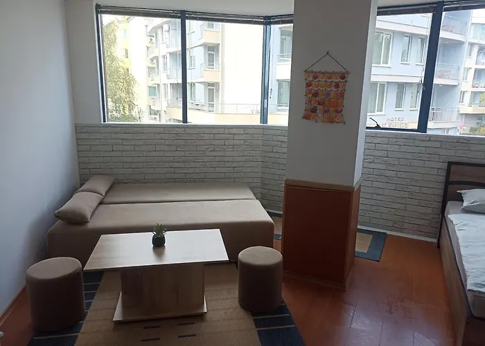 Апартамент Rainbow Luci